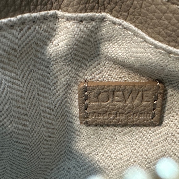 Loewe Mini Puzzle Bag Taupe Leather NWT Retail $2,850 - Picture 10 of 14